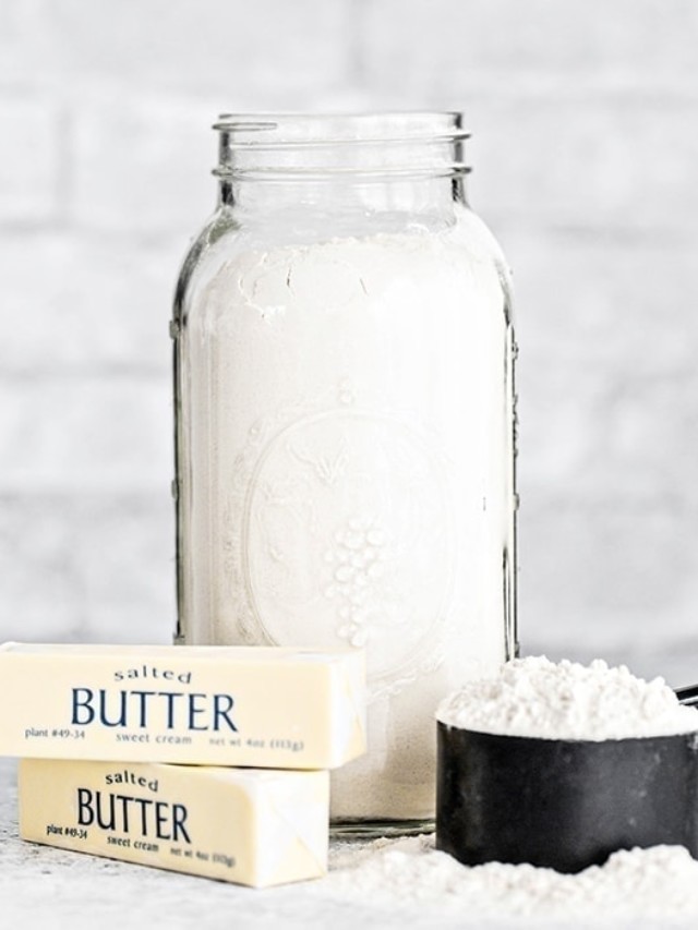 cropped-How-to-Cut-Butter-Into-Flour-Tutorial2.jpg