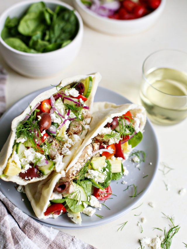 greek grilled chicken pitas