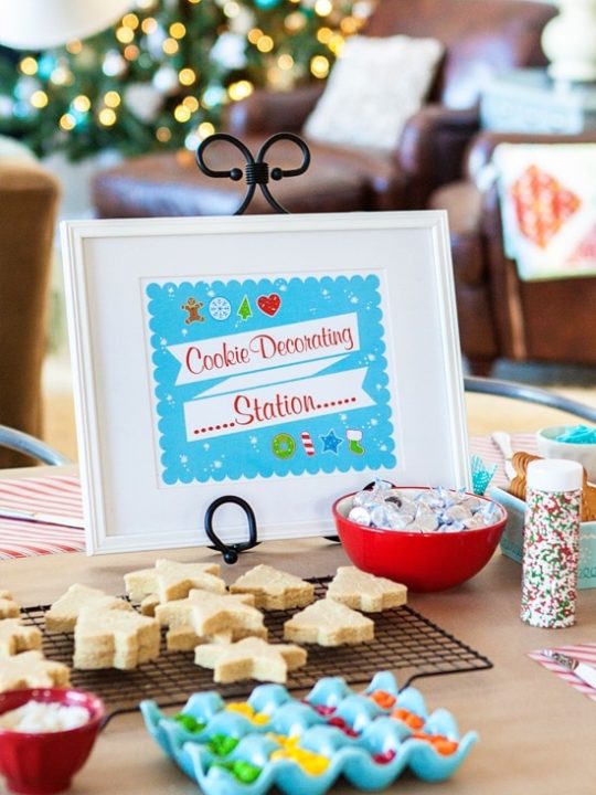 Craft Station (and gift wrap) for the kiddos! - Uncookie Cutter