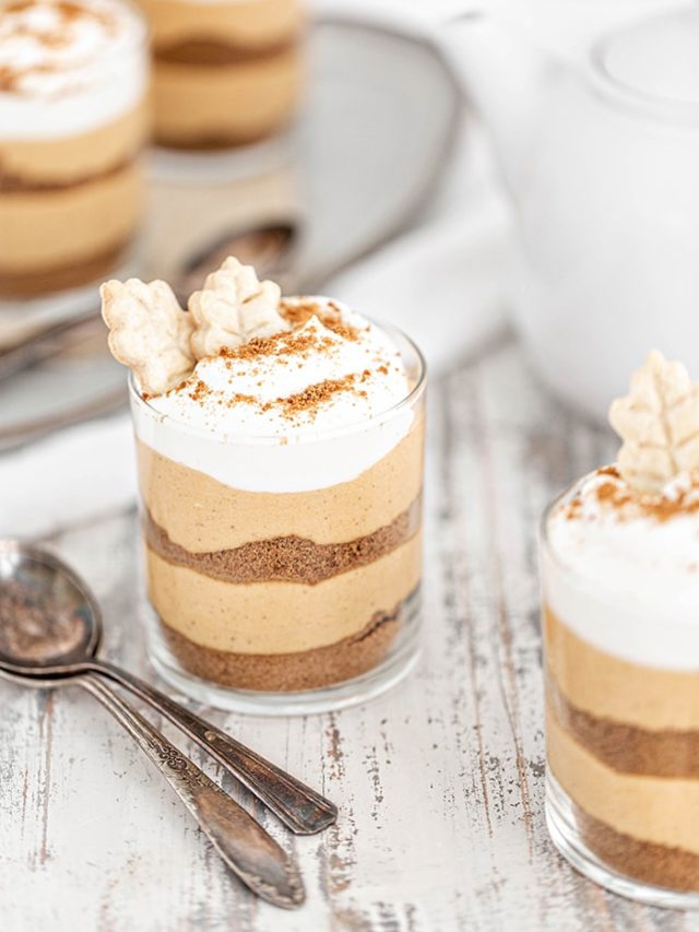 cropped-Photos-of-Pumpkin-No-Bake-Cheesecake-Jars-with-Gingersnap-Crust-recipe.jpg