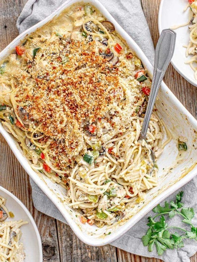 How to Make Green Chile Turkey Tetrazzini | Good Life Eats