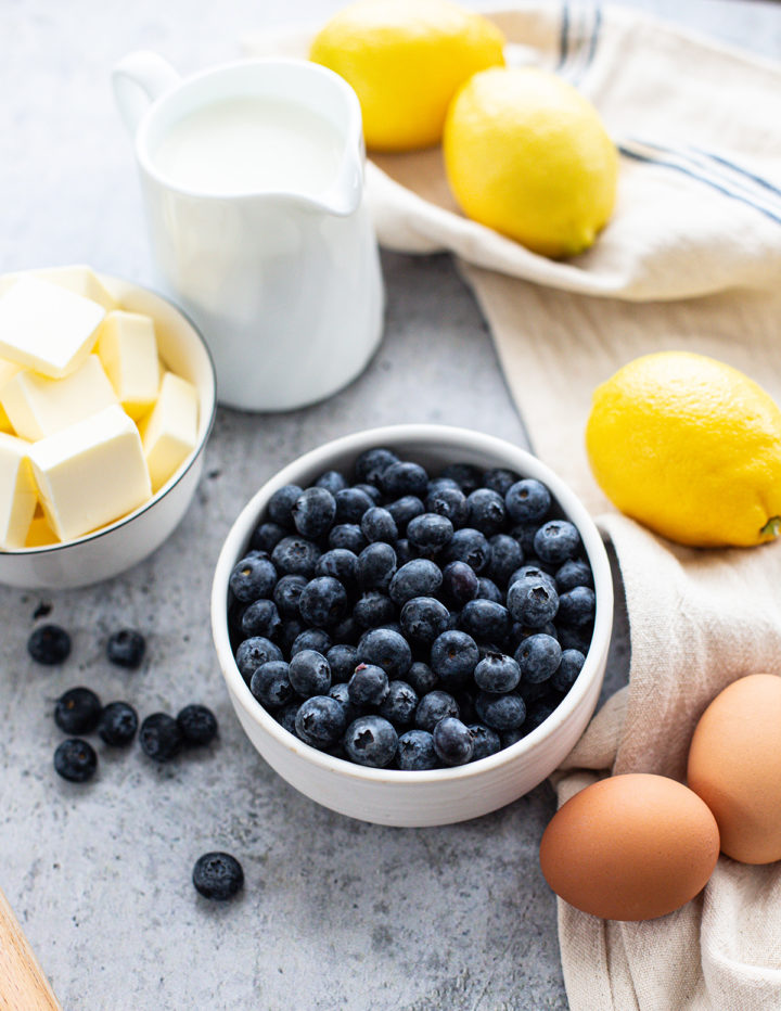 fresh blueberries in a bowl