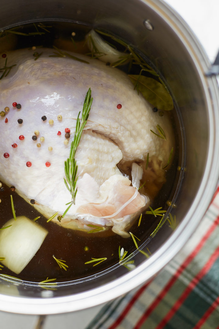 turkey in a pot of beer brine