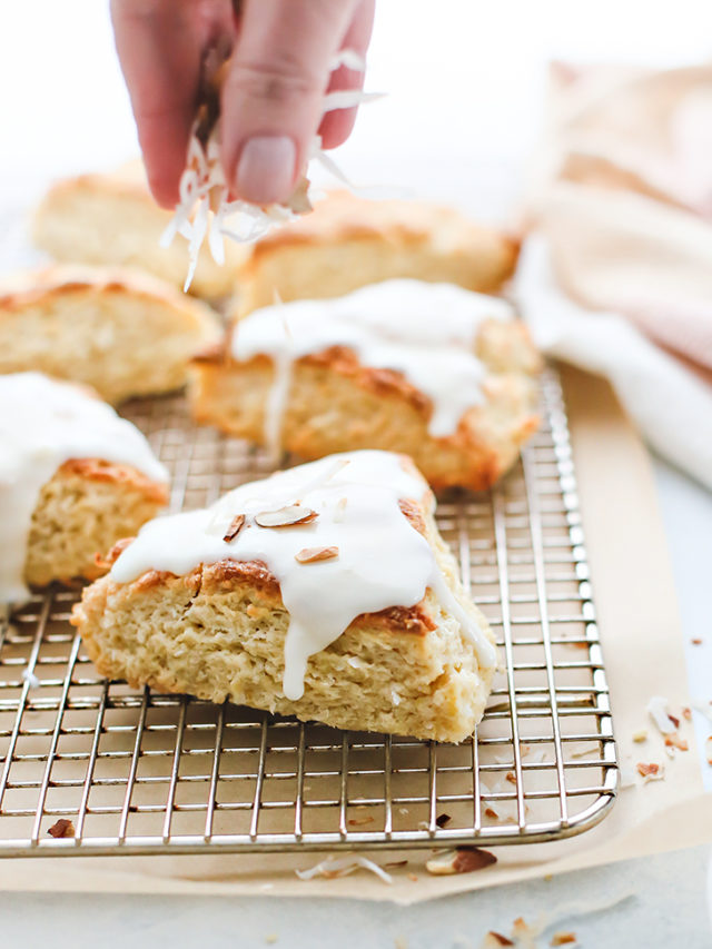 cropped-coconut-glazed-scones-with-toasted-coconut.jpg