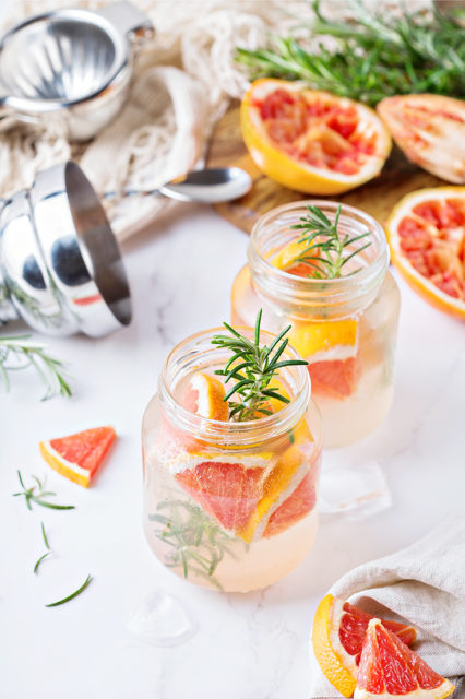 Grapefruit Vodka Tonic (Easy Grapefruit Cocktail) | Good Life Eats