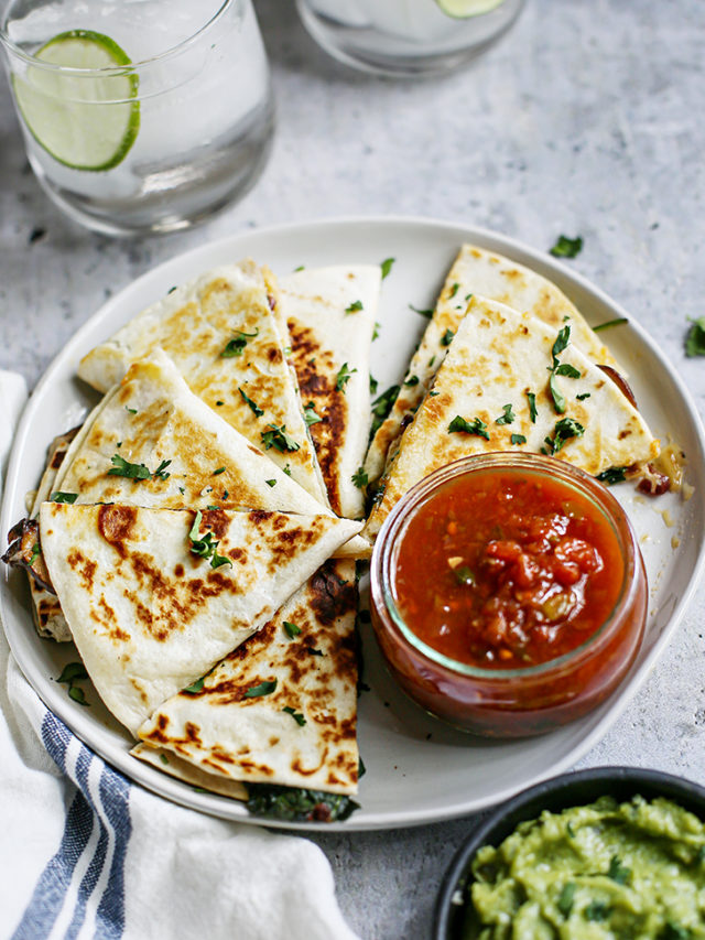 cropped-Veggie-Quesadillas-with-Spinach-and-Mushrooms.jpg