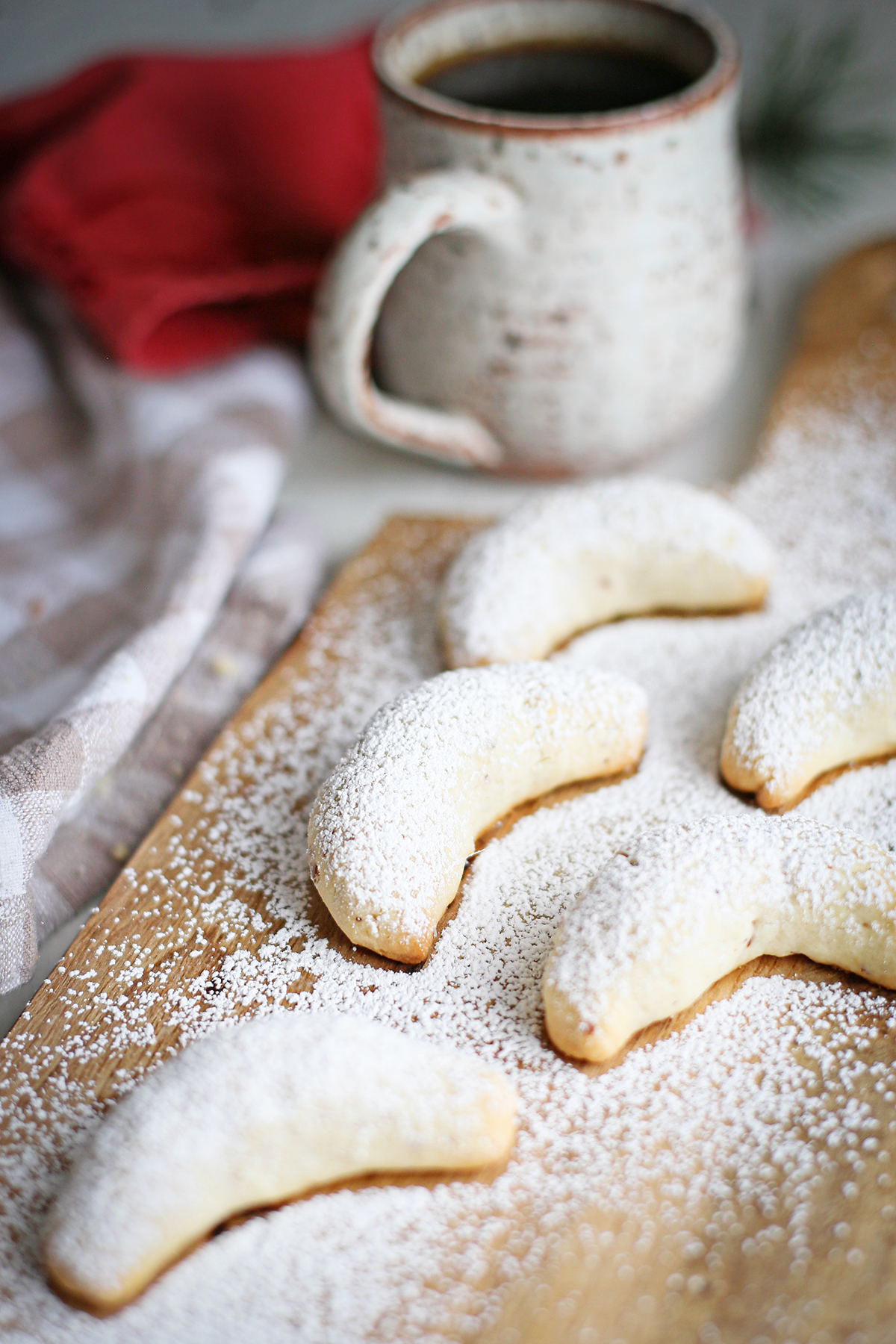 Swedish Cookies Recipe (Buttery Crescent Cookies) | Good Life Eats