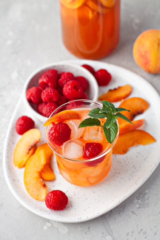 Peach Sangria Easy Summer Peach Cocktail Good Life Eats   Recipe For Peach Sangria 640x960 