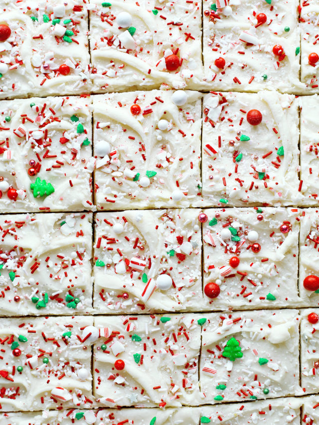 cropped-Christmas-Sugar-Cookie-Bars-1.jpg