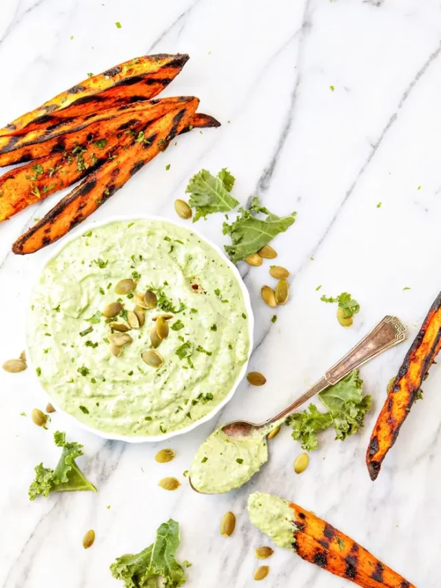 Greek-Yogurt-Pesto-Dip.jpg