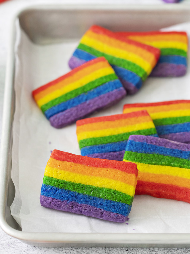 cropped-St.-Patricks-Day-Cookie-Recipe-Rainbow-Sugar-Cookies-1.jpg