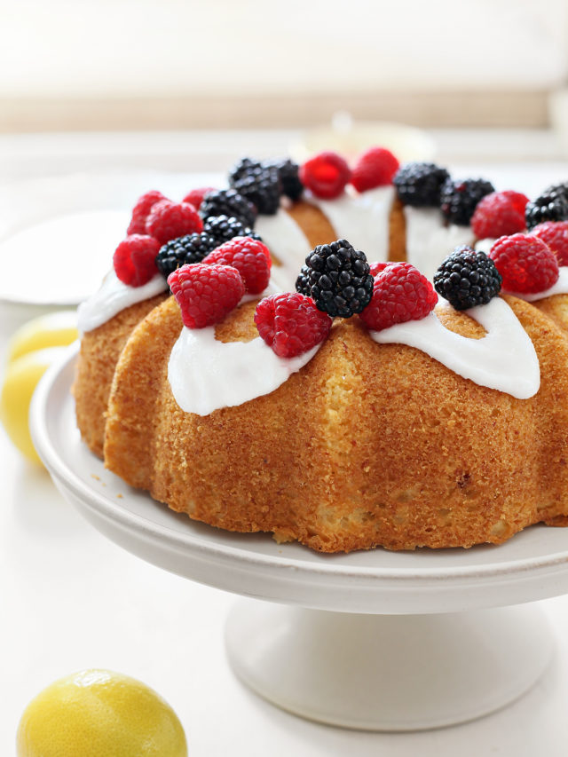 cropped-The-Best-Lemon-Ricotta-Cake-Recipe.jpg