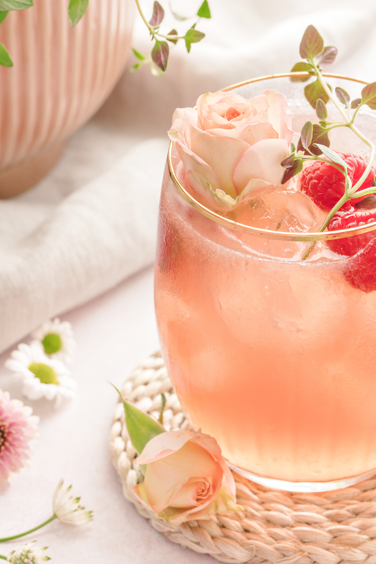 floradora-a-fruity-gin-cocktail-recipe-good-life-eats