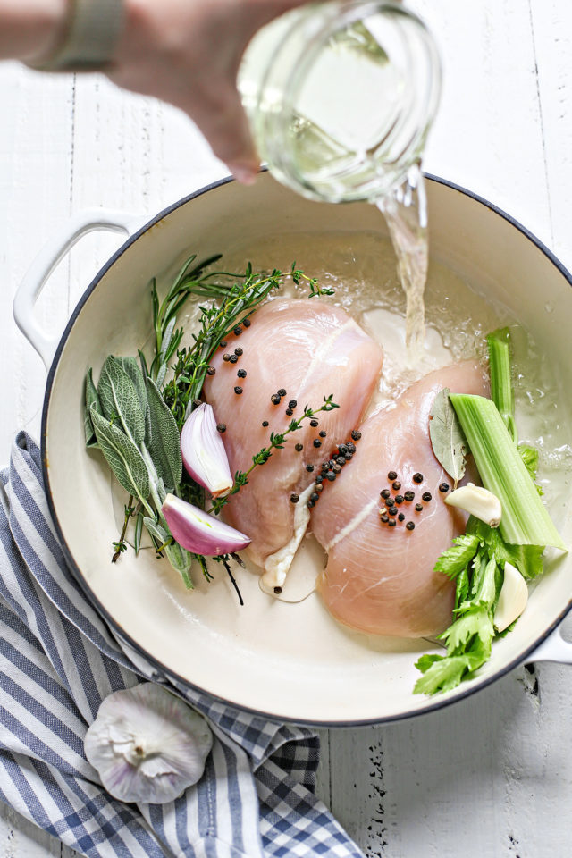 How To Poach Chicken Whole Breasts Or Thighs Good Life Eats 1621