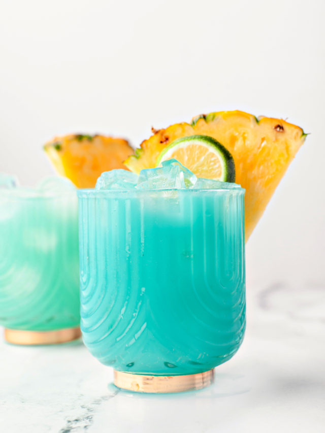 cropped-Blue-Hawaiian-Recipe.jpg