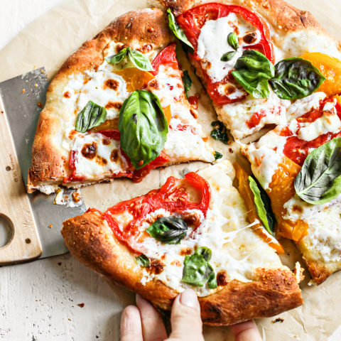 Awesome Caprese Pizza With Garlic Focaccia Crust 