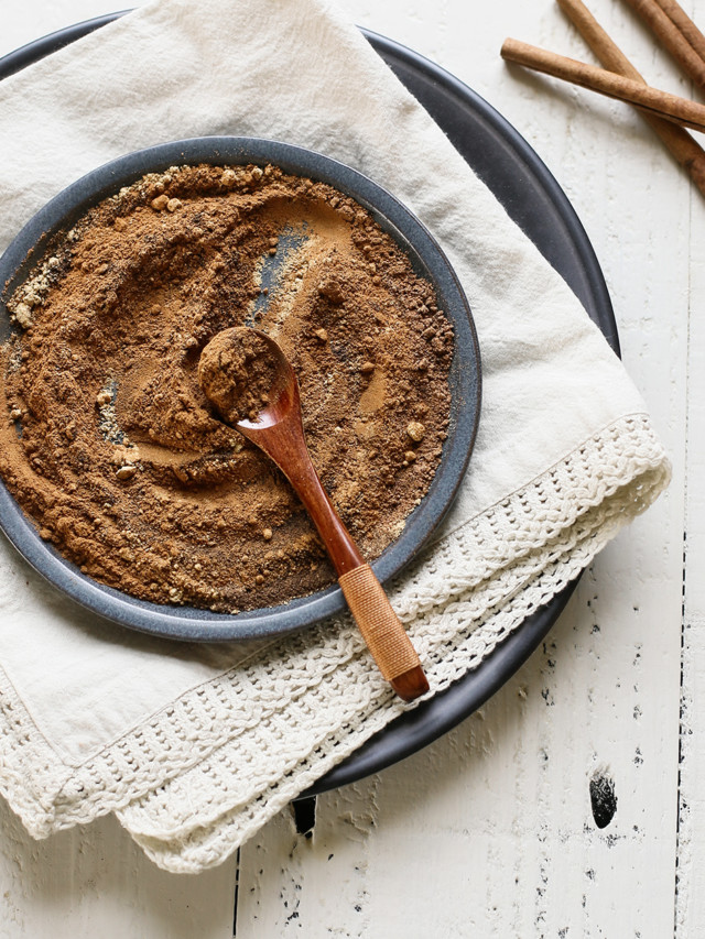 cropped-How-to-Make-Pumpkin-Pie-Spice-Substitute.jpg