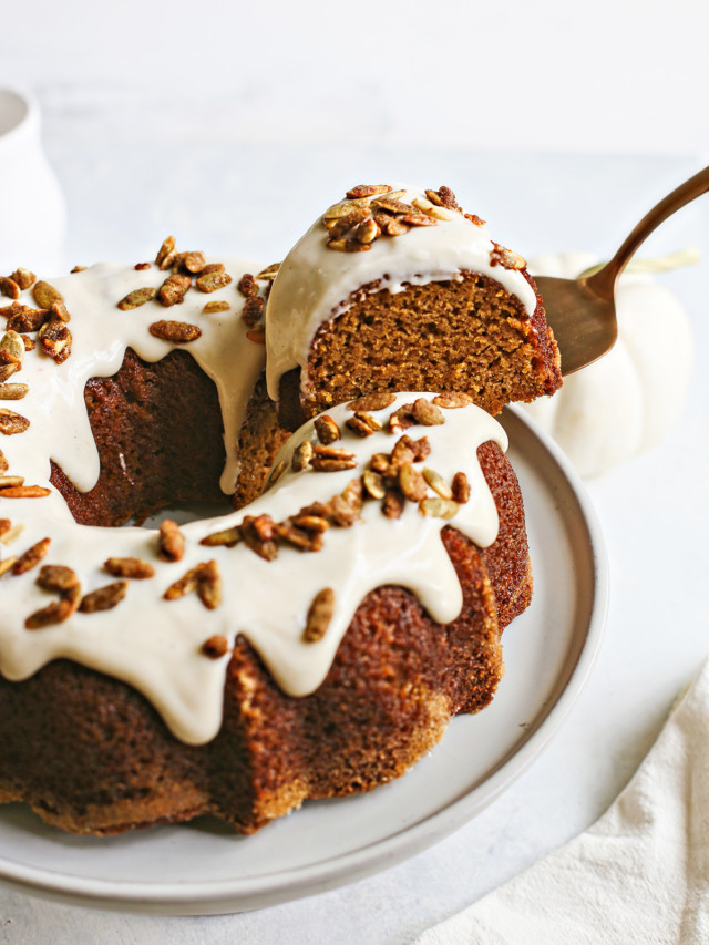 cropped-Pumpkin-Bundt-Cake-with-Cream-Cheese-Glaze.jpg