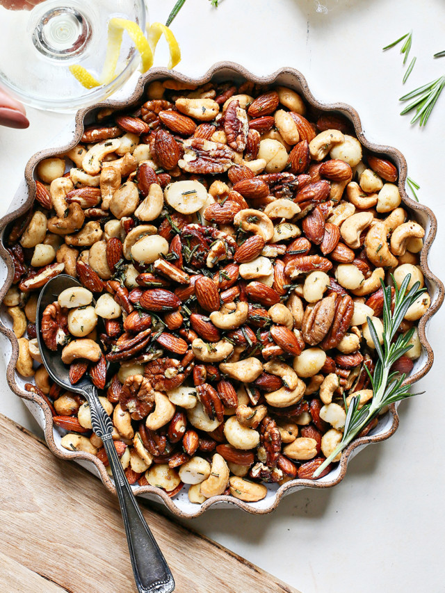 cropped-Recipe-for-Rosemary-Bar-Nuts.jpg