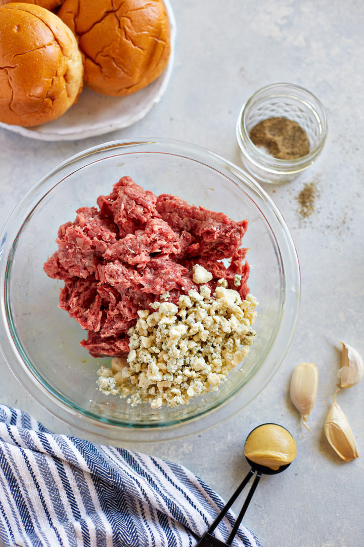 ingredients needed to make blue cheese burgers