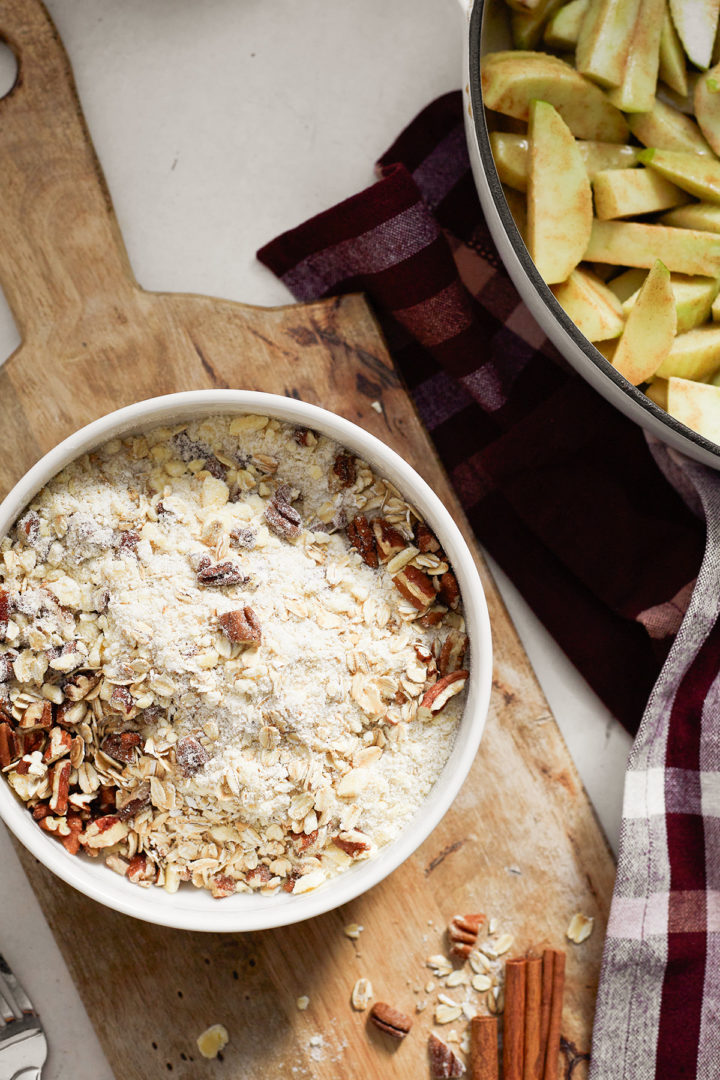 crisp topping in a bowl