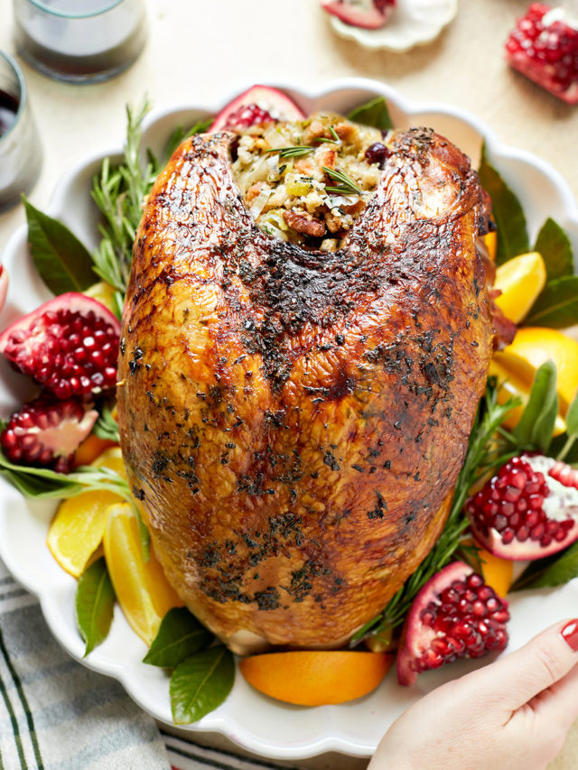 cropped-Stuffed-Roasted-Turkey-1.jpg