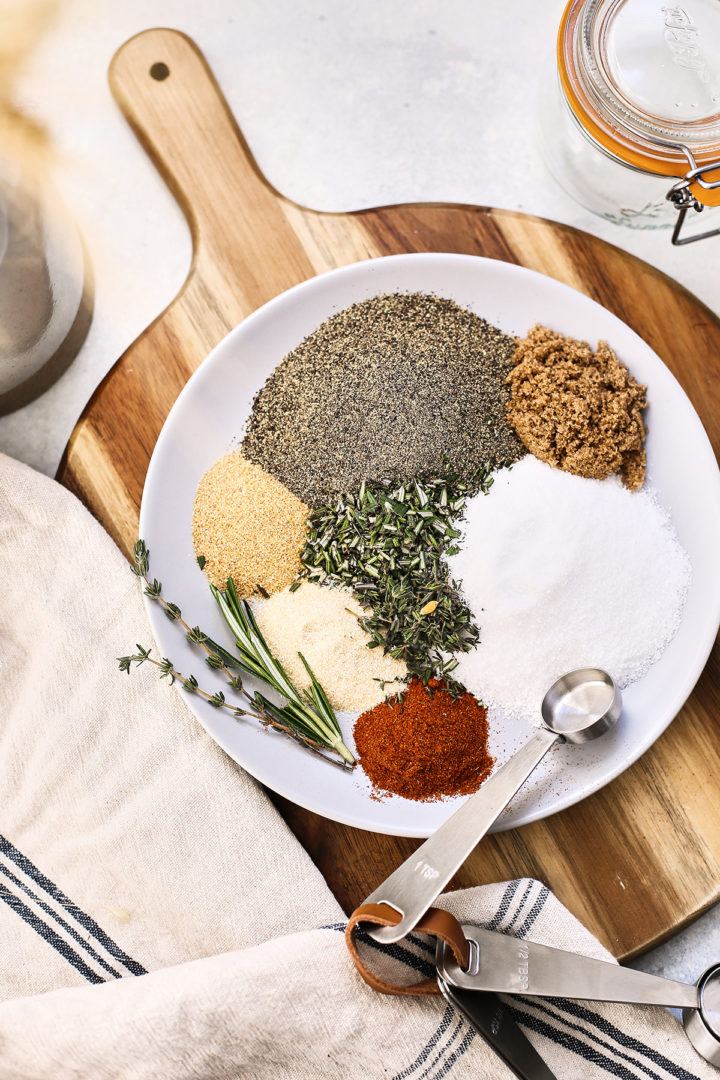 a plate of santa maria tri tip seasonings